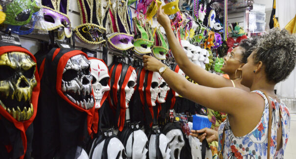 Carnaval deve aquecer comércio do Maranhão em 25%