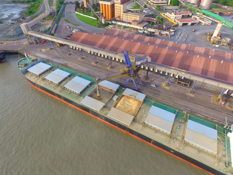 Porto do Itaqui bate recorde na exportação de grãos