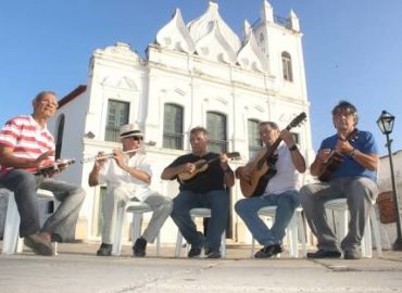 Grupo Tira Teima comanda sarau neste sábado