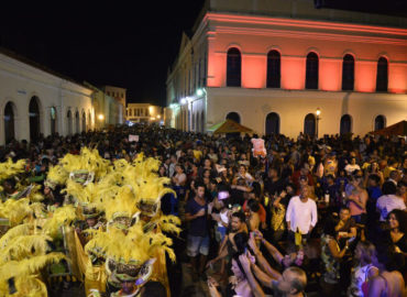 Blocos de rua necessitam de licença para desfilar