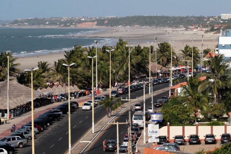 Novas construções em trecho da Avenida Litorânea estão proibidas