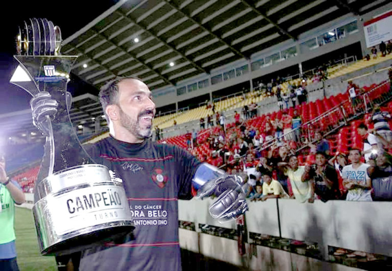 Rodrigo Ramos é o goleiro com mais títulos do Estadual