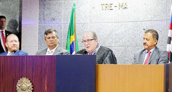 TRE empossa nova Mesa Diretora
