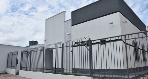 Prédio da Delegacia de Peritoró recebe últimos ajustes