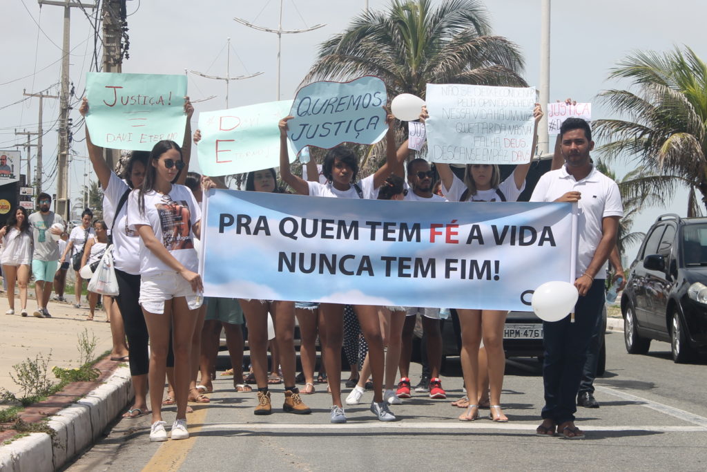 “A sociedade não merece esse tipo de coisa. Estamos desarmados”, diz Fábio Bugarin