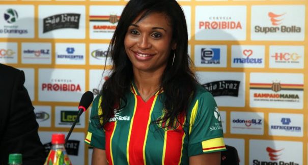 “Abrimos as portas, mesmo após ela ter sido expulsa de duas seleções”