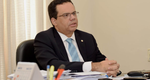 Governo realiza encontro com empresários nesta terça