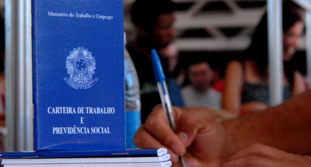 Ministério do Trabalho alerta empregadores sobre pendências de FGTS no ambiente digital