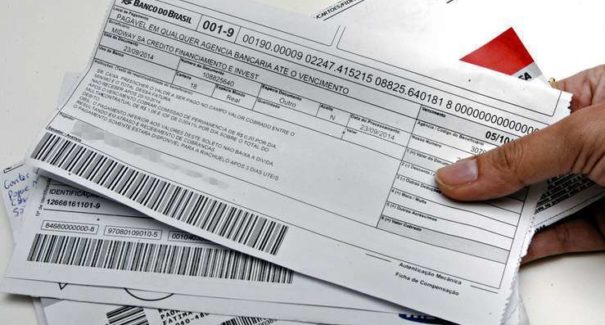 Boletos acima de R$ 800,00 passam a ser registrados