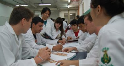 Cursos de medicina em quatro municípios maranhenses