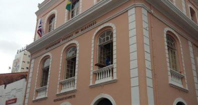 “A faculdade de Direito nasceu com ares de Coimbra”