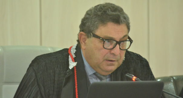 “Não posso passar por cima da lei”, diz Bayma Araújo