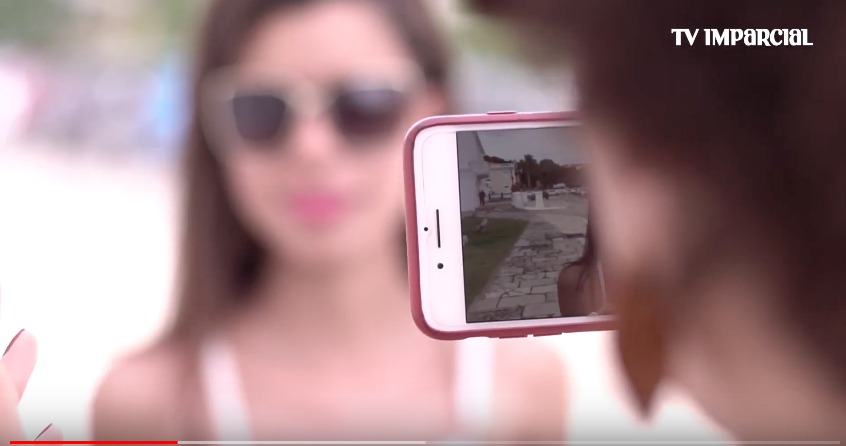 Inclusão: Deficientes visuais tiram fotos em oficina
