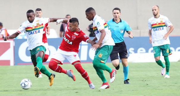 Sampaio perde de 3 e Vila Nova continua invicto na Série B