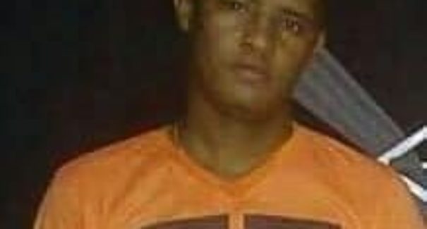 Homem mata o próprio filho a golpes de faca em Colinas