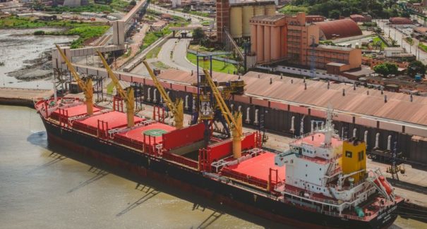 Porto do Itaqui bate recorde histórico de movimentação mensal