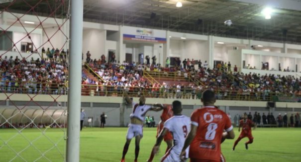 Moto enfrenta Imperatriz na final do estadual