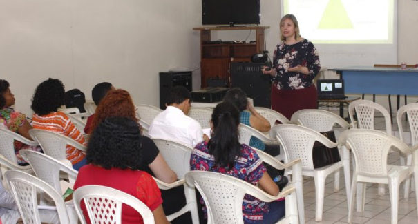 Professores da rede municipal terão treinamento de programa da Abrinq