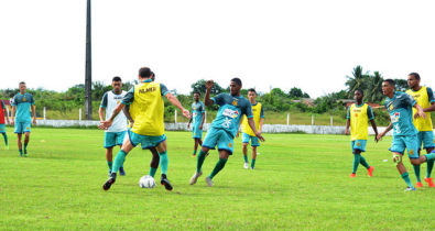 Sampaio enfrenta o Paysandu em busca da recuperação