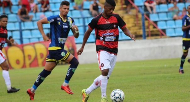 Moto Club vence o Altos e continua invicto