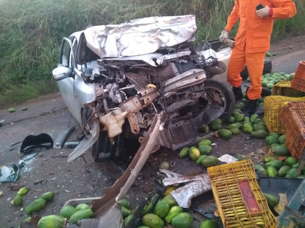 Motorista ficou gravemente ferido. Foto: Divulgação/PRF