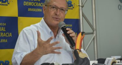 Geraldo Alckmin desembarca em São Luís para cumprir agenda