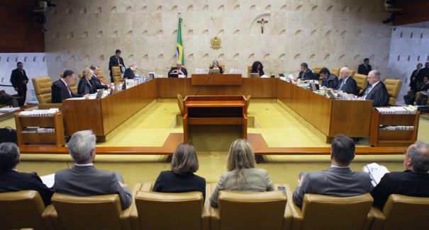 STF aprova restrição do foro privilegiado