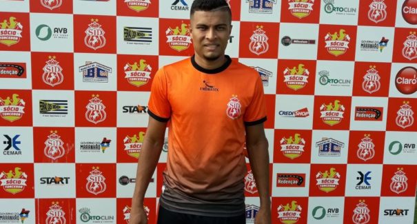Imperatriz apresenta novo reforço para o elenco