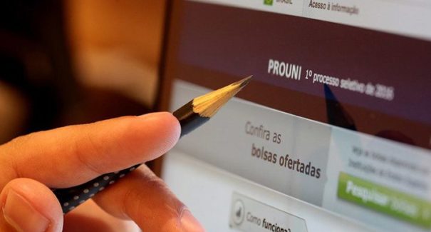 Convocados da lista de espera do Prouni devem entregar documentos até esta sexta (11)
