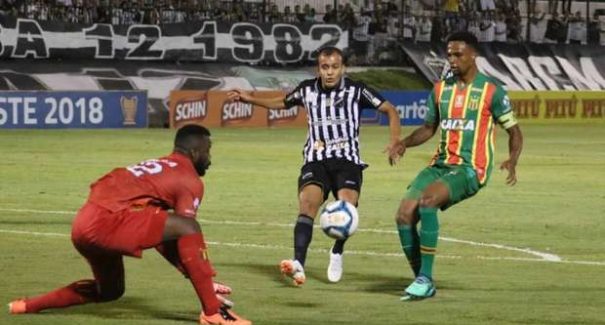 Em meio à confusão Sampaio empata com o ABC e enfrenta o Bahia na final do Nordestão