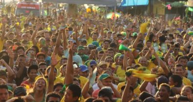 Transmissão do jogo do Brasil no Centro Histórico