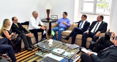 Embaixador israelense visita prefeito Edivaldo para discutir Segurança Pública