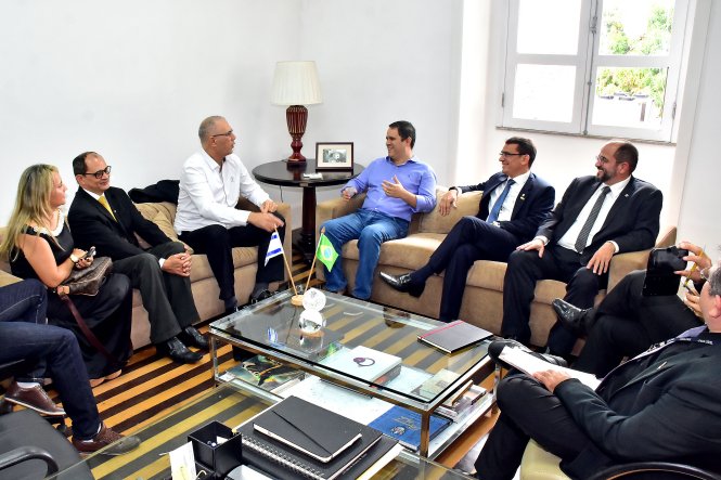 Embaixador israelense visita prefeito Edivaldo para discutir Segurança Pública