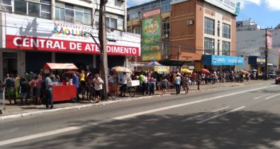 Longa fila para o cadastro habitacional da Prefeitura de São Luís