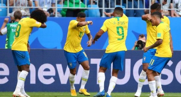 Copa do Mundo: Brasil vence o México e está nas quartas de final