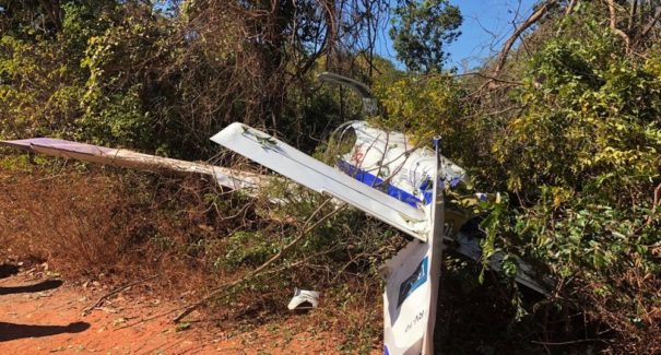 Avião com ex-governador do Piauí faz pouso forçado em Timon