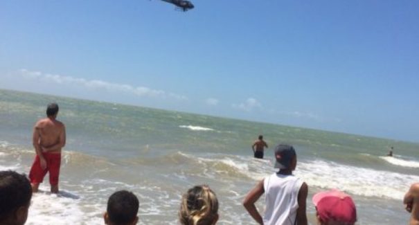 Buscas por adolescente que se afogou ontem no Araçagy continuam