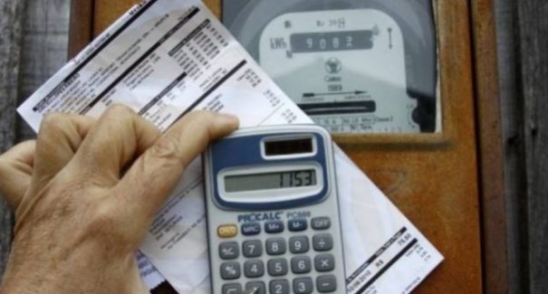 Veja como reduzir até pela metade o consumo de energia elétrica