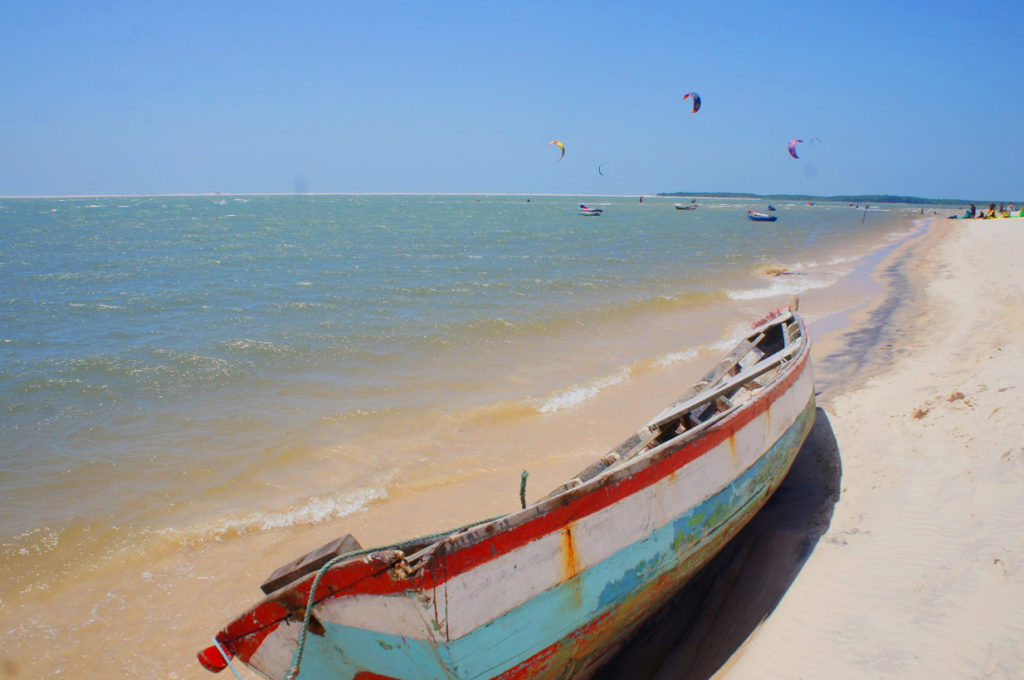 Pipas de Kite Surf no Canto do Atins. Foto: Igor Diniz