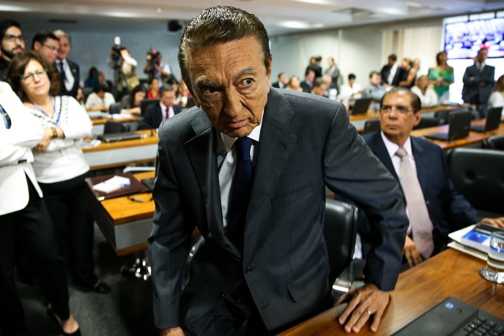 O senador Edison Lobão foi substituído por seus dois suplentes em algum momento da última legislatura. (Foto: Marcelo Camargo)