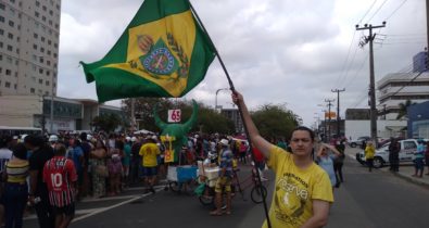 “Viva o Brasil, viva Dom Pedro I”, brada monarquista em desfile de 7 de setembro