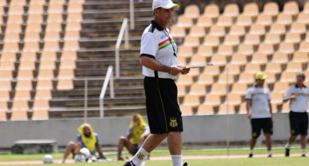 Sampaio Corrêa desfalcado para enfrentar o líder da Série B