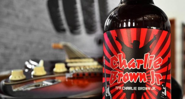 7 Bandas que possuem sua própria cerveja