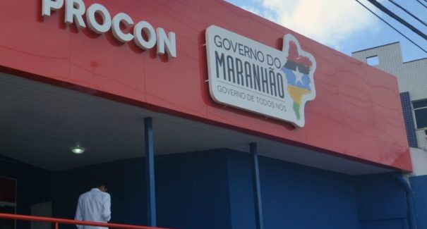 Procon/MA e PGE movem ação contra operadora Claro por falhas nos serviços de telefonia e internet