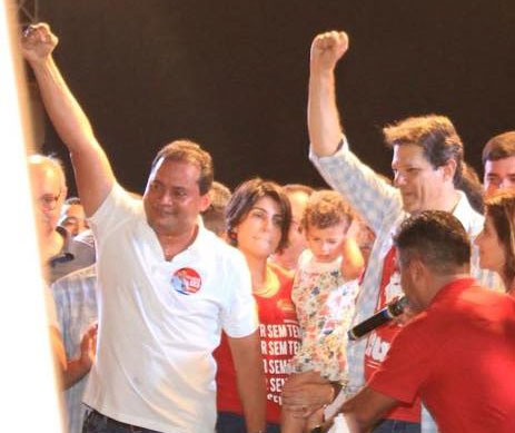 Weverton Rocha ao lado de Haddad, em evento realizado em São Luís quando Haddad ainda era vice de Lula