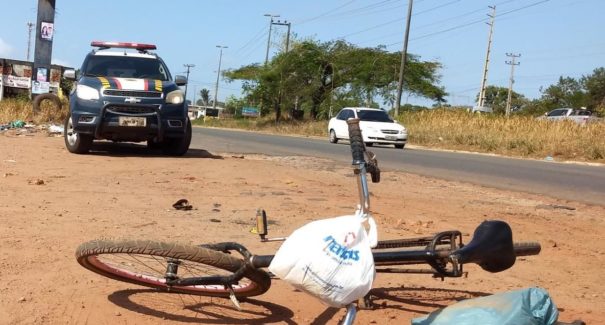 Ciclista morre atropelado por carreta na BR-135 em São Luís