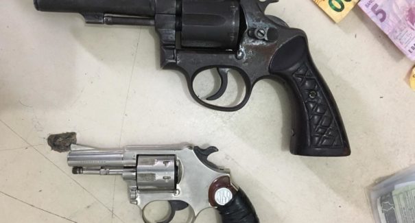 Casal é feito de refém na própria residência durante assalto