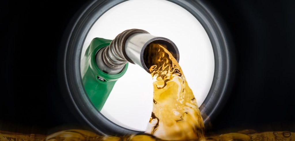 Dicas para economizar na hora de rodar com seu carro