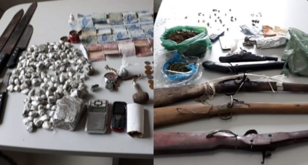 Cinco pessoas são presas suspeitas de gerenciar tráfico de drogas