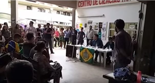 Professor não agrediu palestrante conservador na UFMA